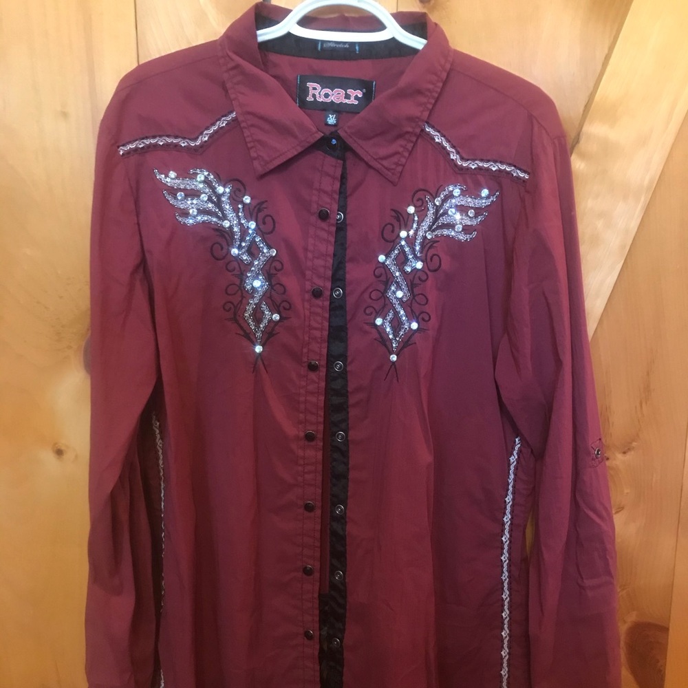 Roar Show Shirt